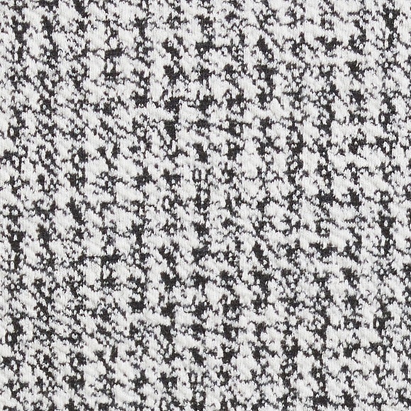 NWT Alice + Olivia Shiloh Button-Front Tweed Romper - size 4 - Picture 2 of 7